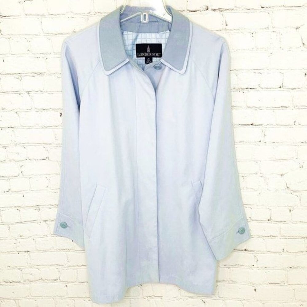 PALE BLUE LONDON FOG SUPER SOFT RAINCOAT - MEDIUM